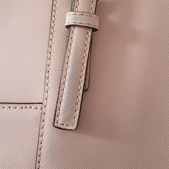 Michael Kors Jet Set Top-Zip Saffiano Leather - Picture 5 of 6